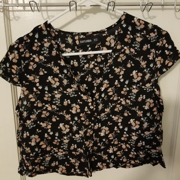 Disturbia floral button up crop top - Picture 2 of 3